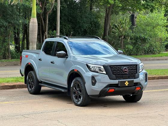 NISSAN FRONTIER 2.3 16V TURBO DIESEL PRO4X CD 4X4 AUTOMÁTICO
